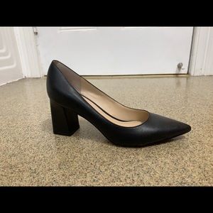 Black Pointed Women’s Heels